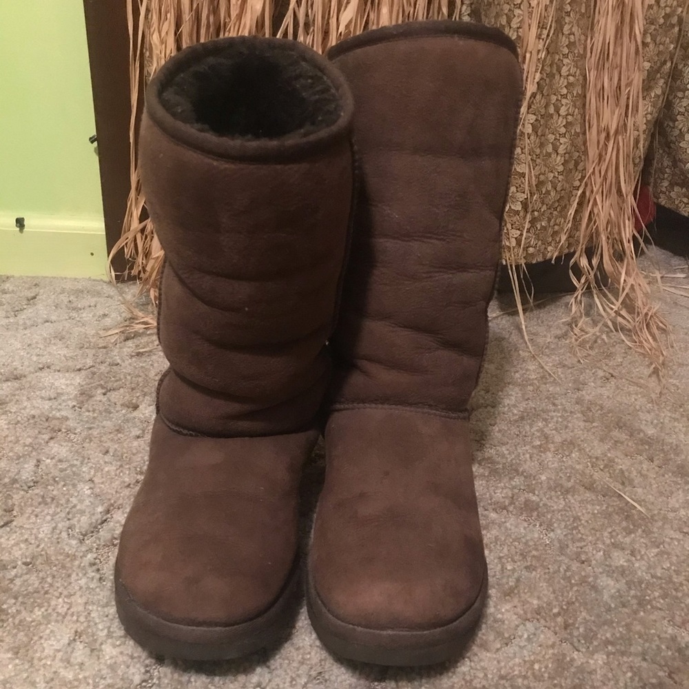 Authentic Ugg Boots